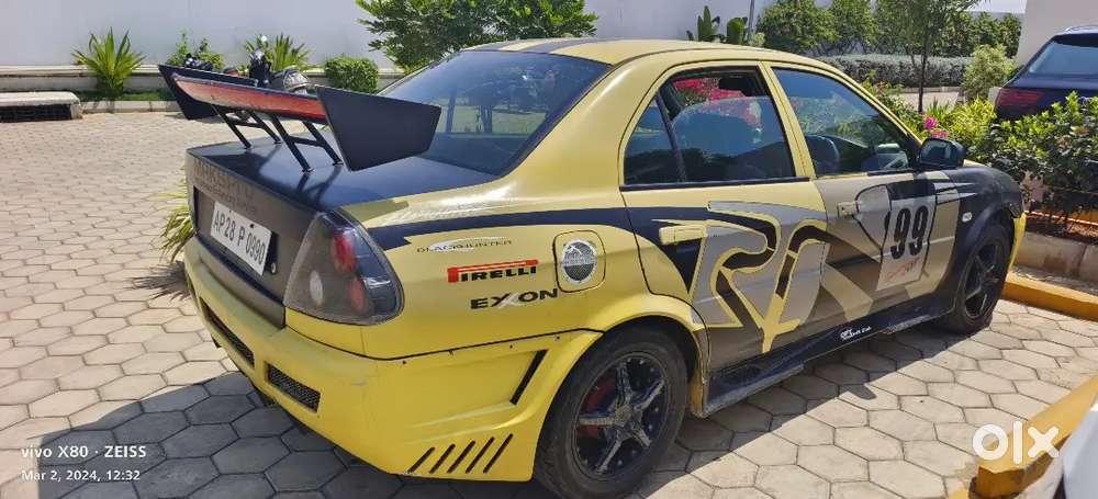 Mitsubishi Lancer Petrol 2000 Lx