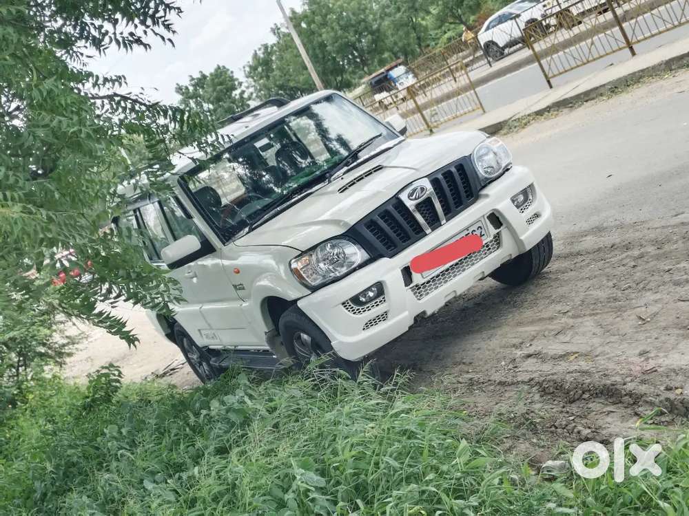 Mahindra Scorpio Classic 2012
