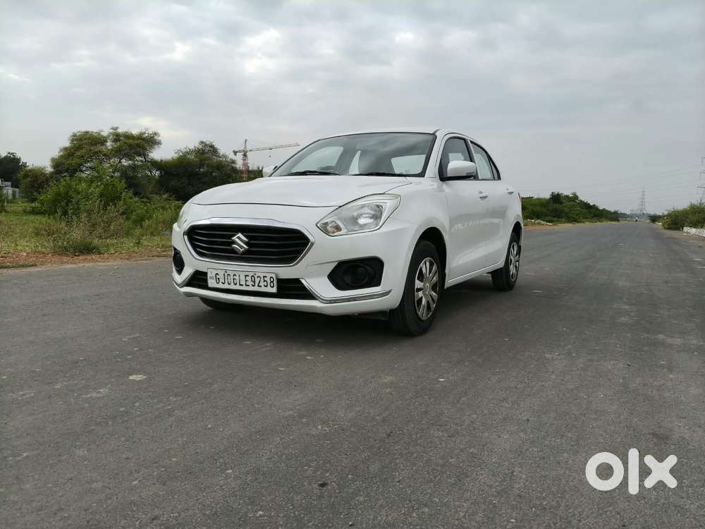 Maruti Suzuki Dzire 1.2 Vxi Amt, 2018, Petrol
