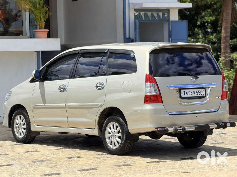 Toyota Innova 2.5 Vx 7 Seater Bs Iv, 2013, Diesel