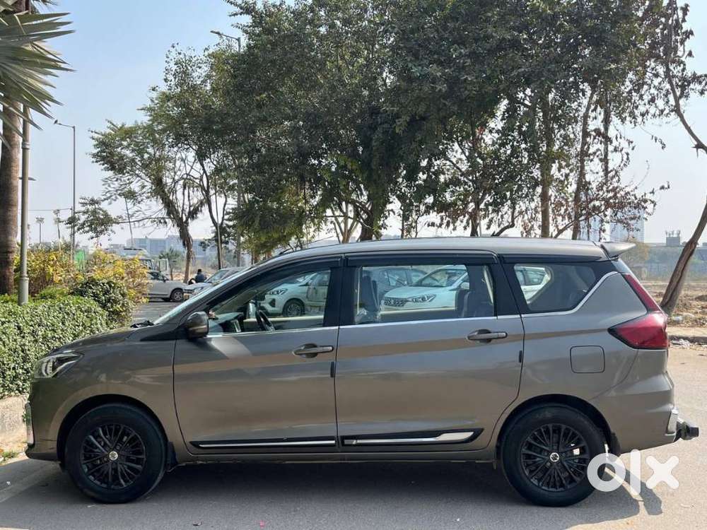 Maruti Suzuki Ertiga 2022-2023 Zxi, 2023, Cng & Hybrids