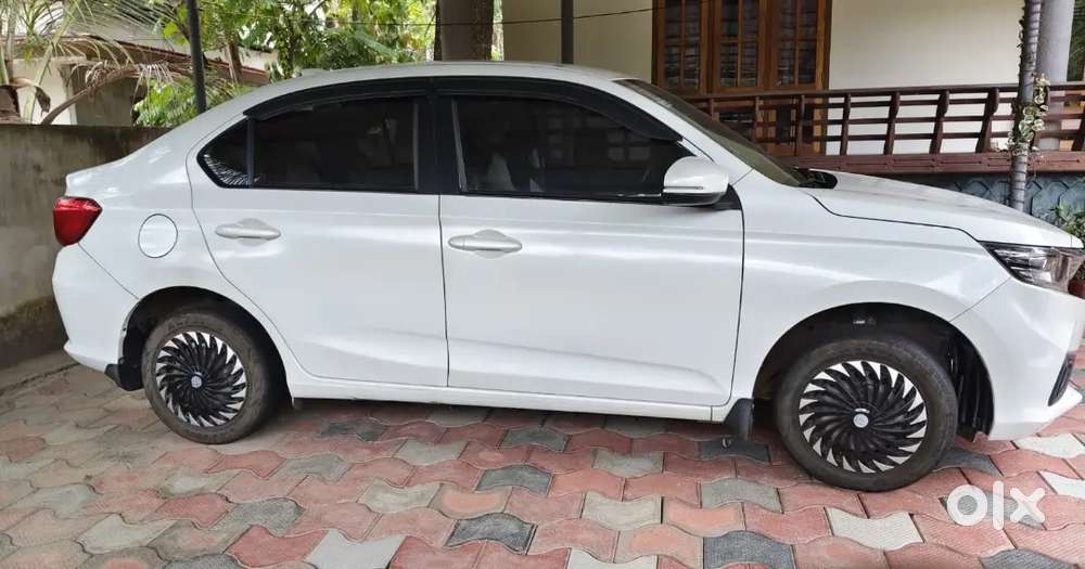 Honda Amaze 2020 Petrol Well Maintained