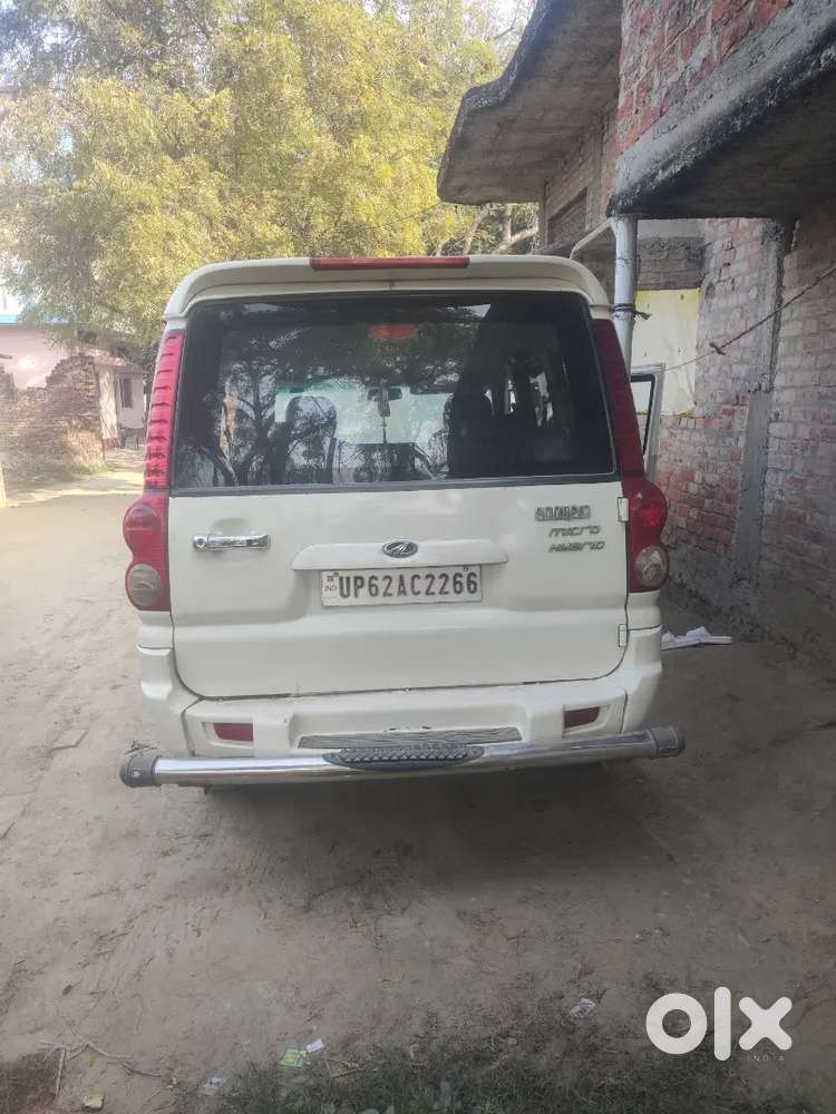 Mahindra Scorpio Adventure 2012