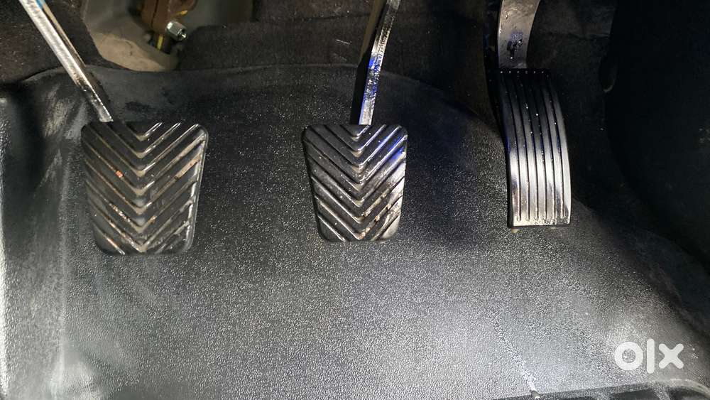 Hyundai New I20 1.2 Asta (o) Mt, 2023, Petrol