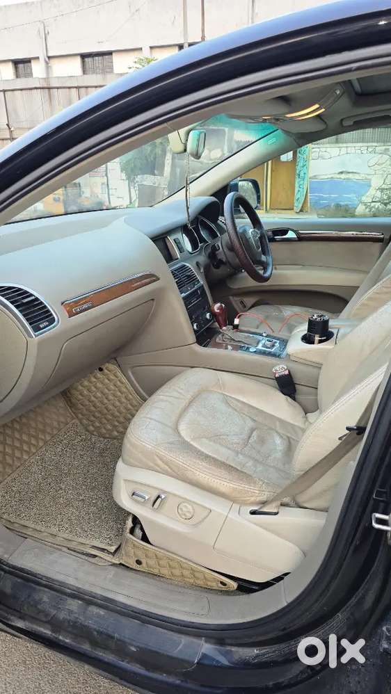 Audi Q7 2011 Diesel Well Maintained