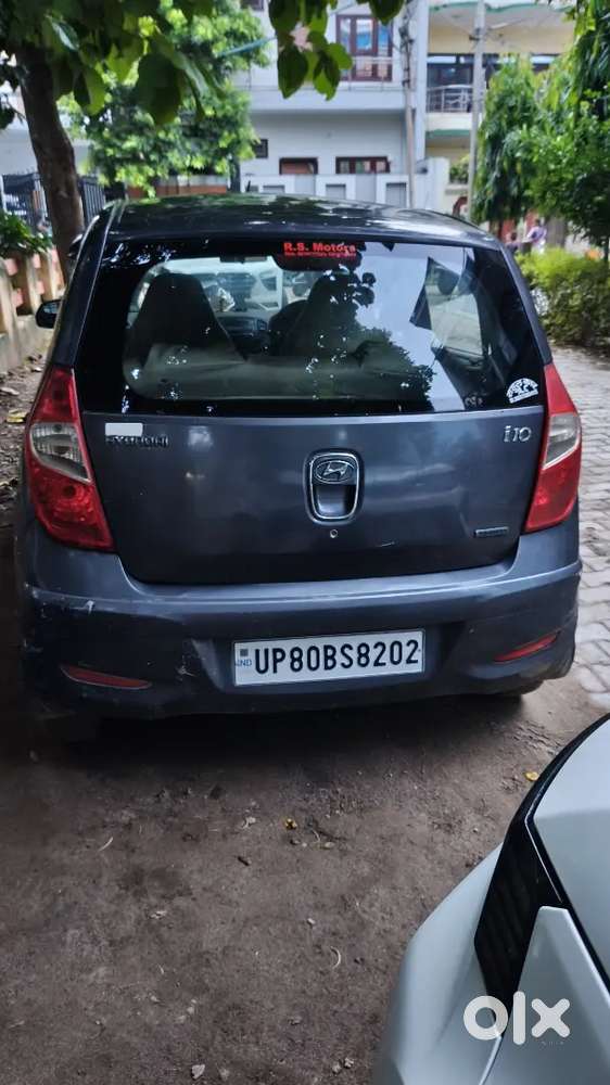 Hyundai I10 Sportz Petrol 2011