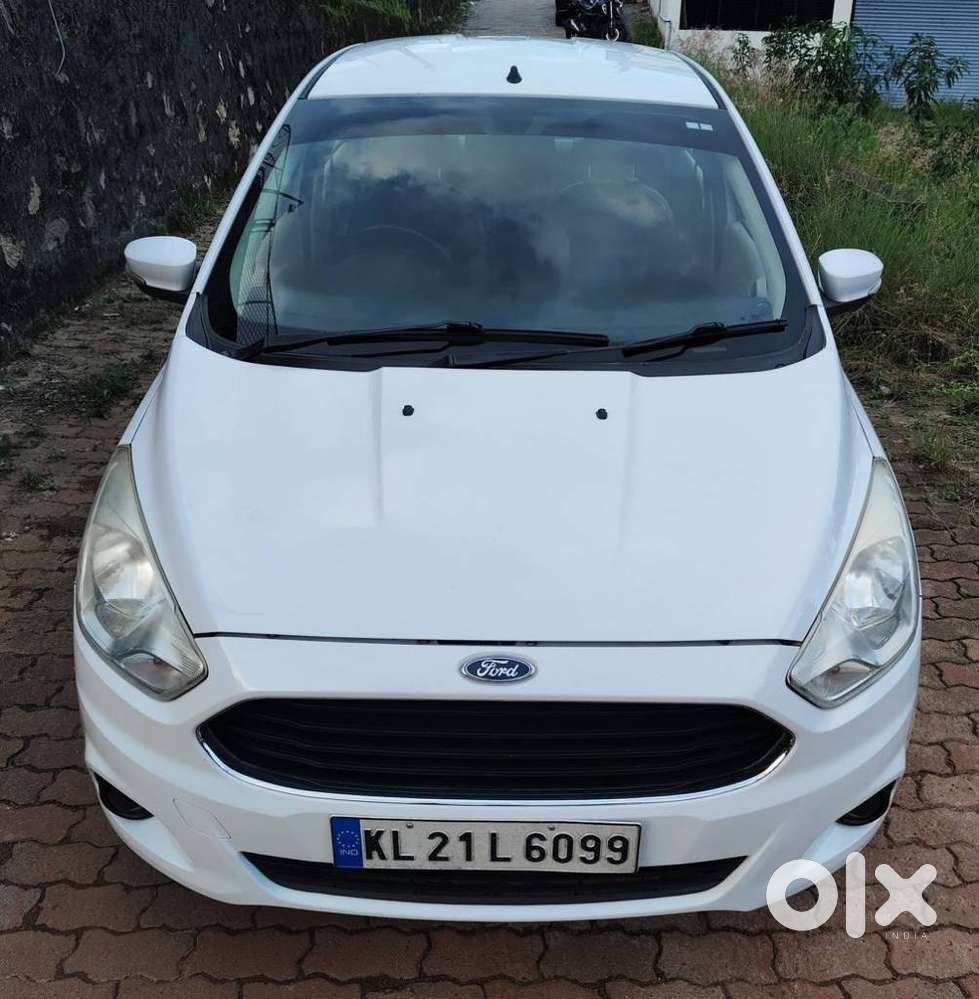 Ford Figo Aspire Trend, 2015, Petrol