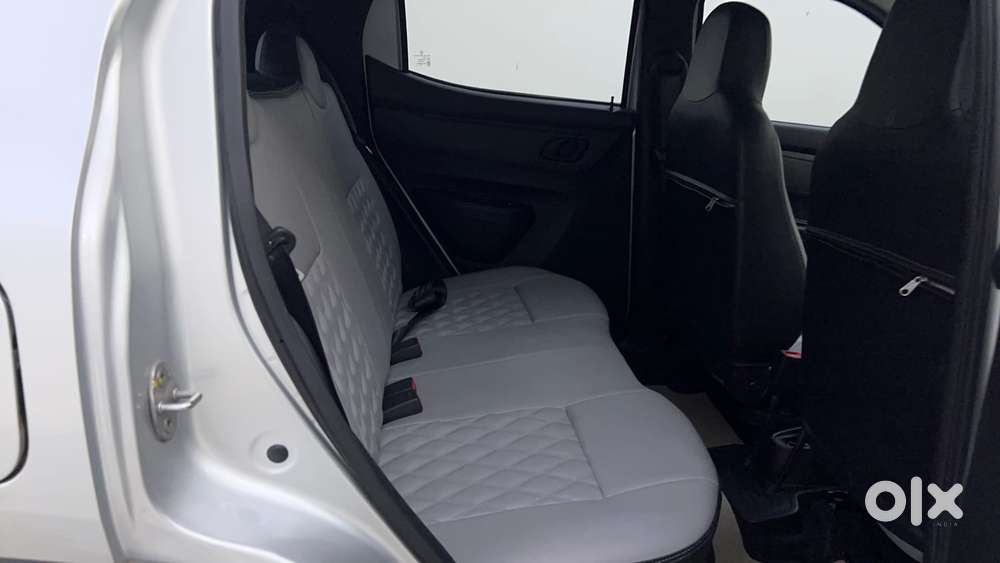 Renault Kwid 1.0 Rxt Amt, 2024, Petrol