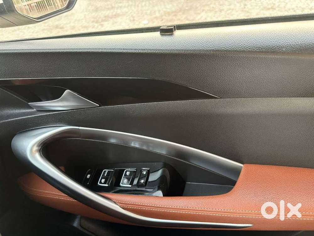 Mg Hector Plus 1.5 Sharp Dct, 2021, Petrol