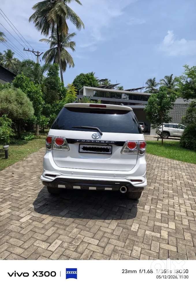 Toyota Fortuner 2011 Diesel Well Maintained