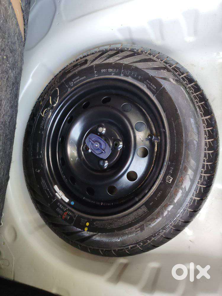 Maruti Suzuki Dzire 1.2 Vxi, 2025, Petrol