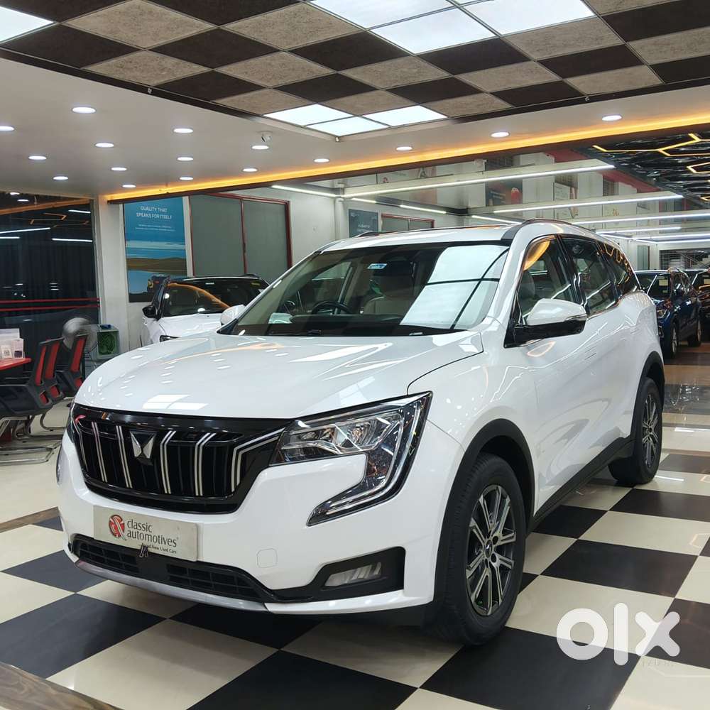 Mahindra Xuv700 2.0 Ax 7 Petrol At Str, 2022, Petrol