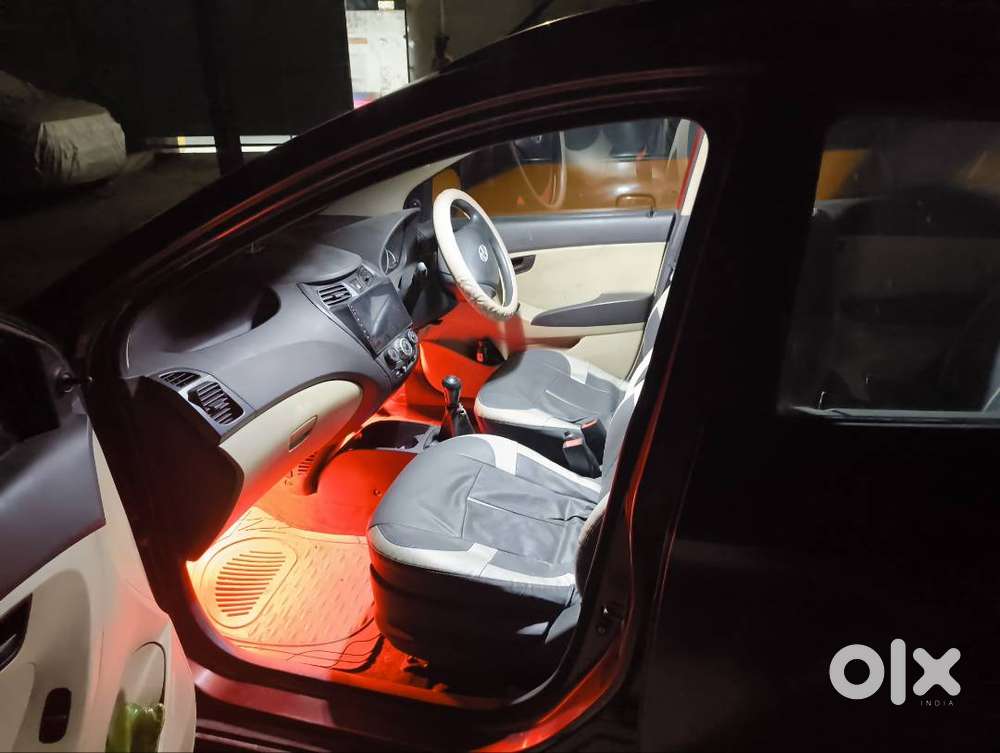 Hyundai Eon Magna 2011