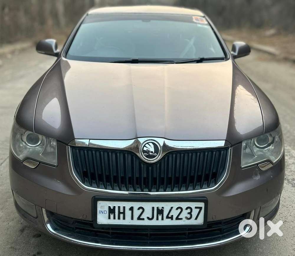 Skoda Superb 2012 Petrol
