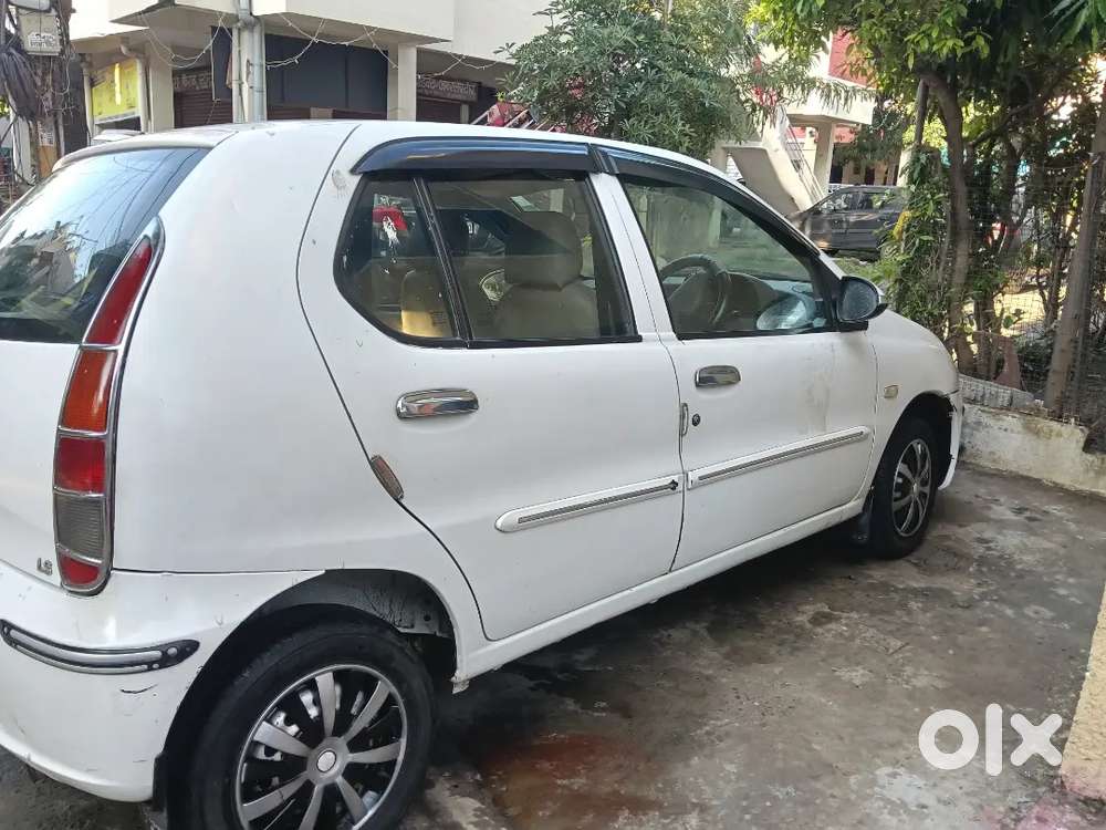 2013 Tata Indica V2