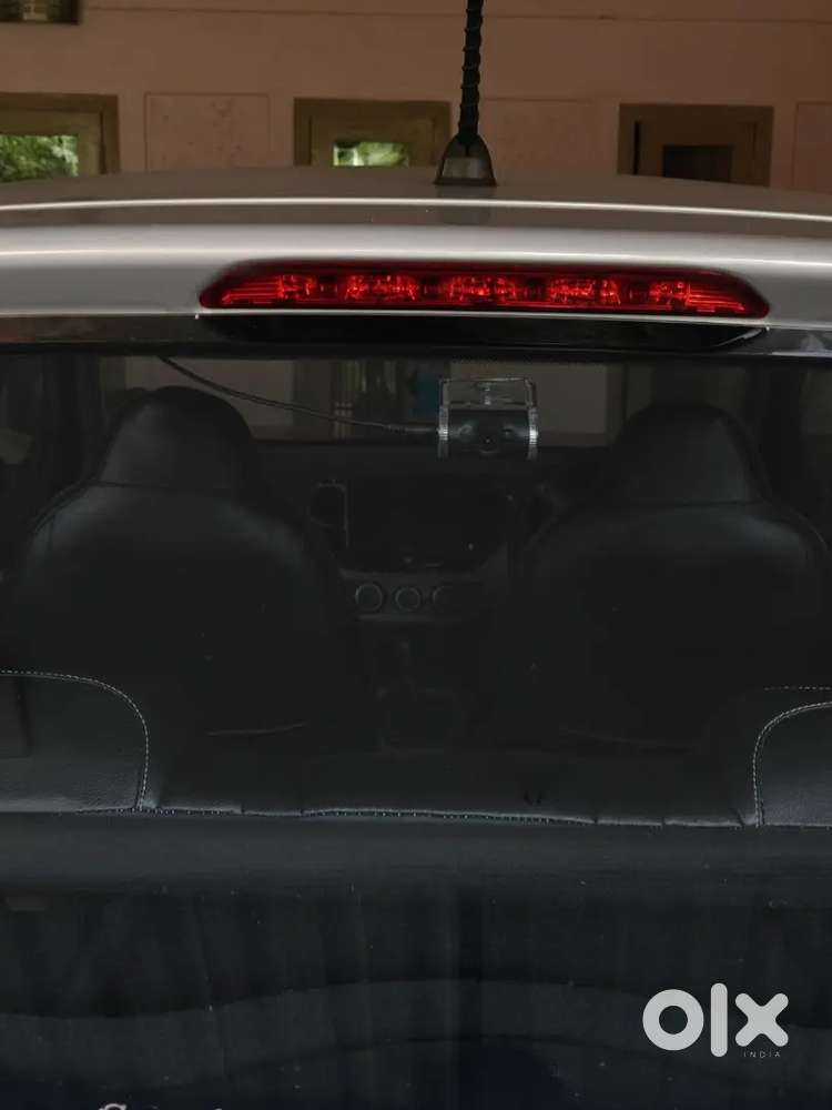 80000 Worth Dashcam And Display(hyundai Showroom)company Service