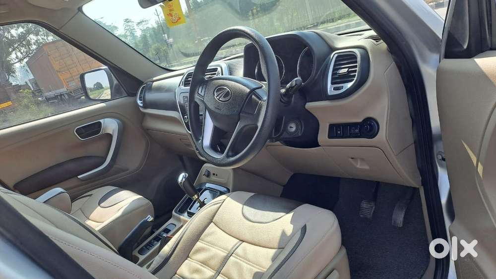 Mahindra Tuv 300 T8 Amt, 2015, Diesel