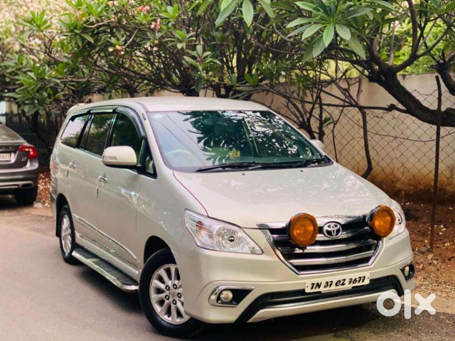 Toyota Innova 2.5 V 8 Str, 2014, Diesel