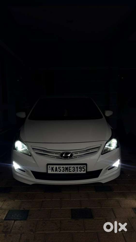 Hyundai Verna 2017 Petrol Well Maintained