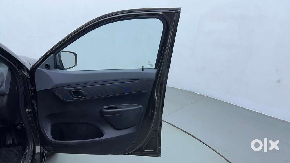 Renault Kwid 2019-ongoing 1.0 Rxt Amt (o), 2021, Petrol