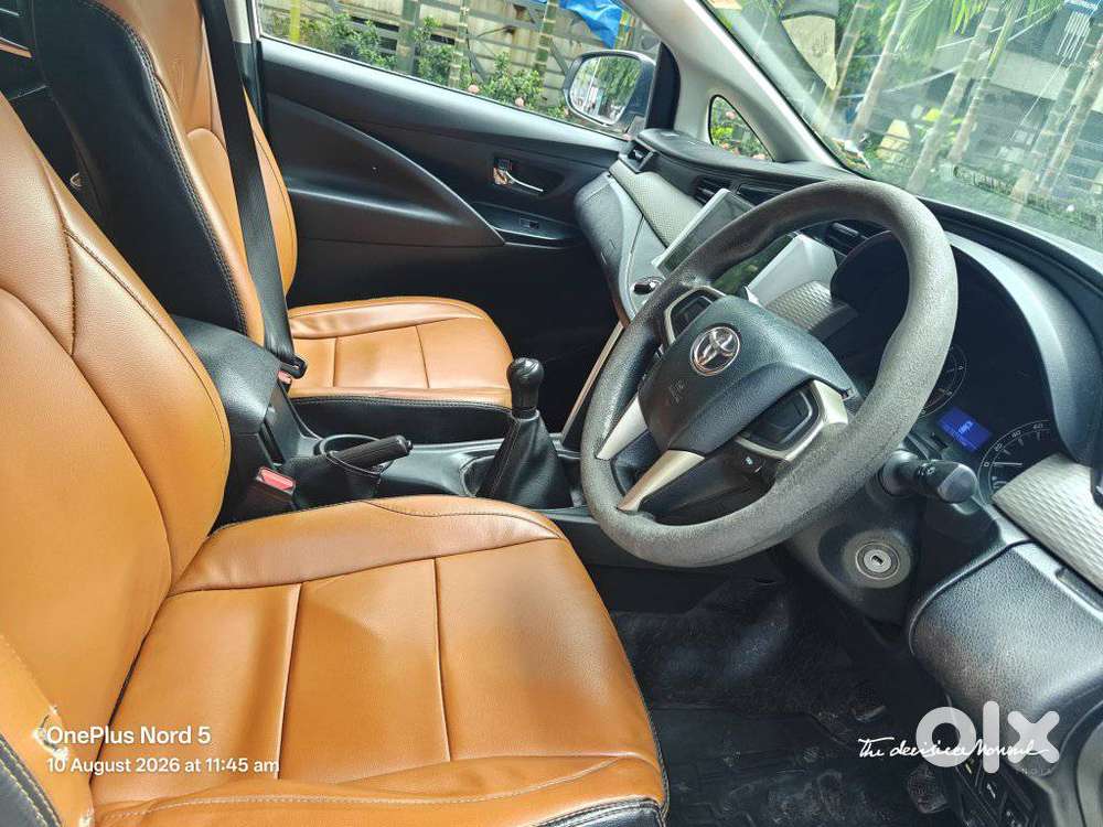 Toyota Innova Crysta 2.4 G Mt 8s, 2017, Diesel