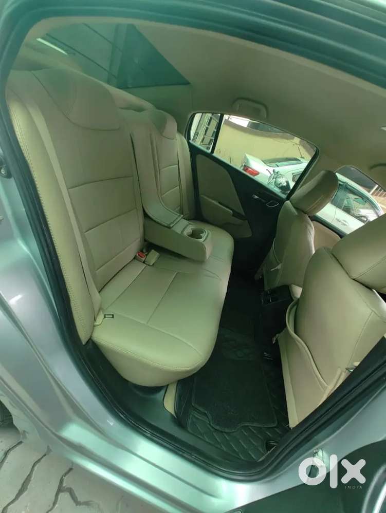 Honda City V Petrol 2022