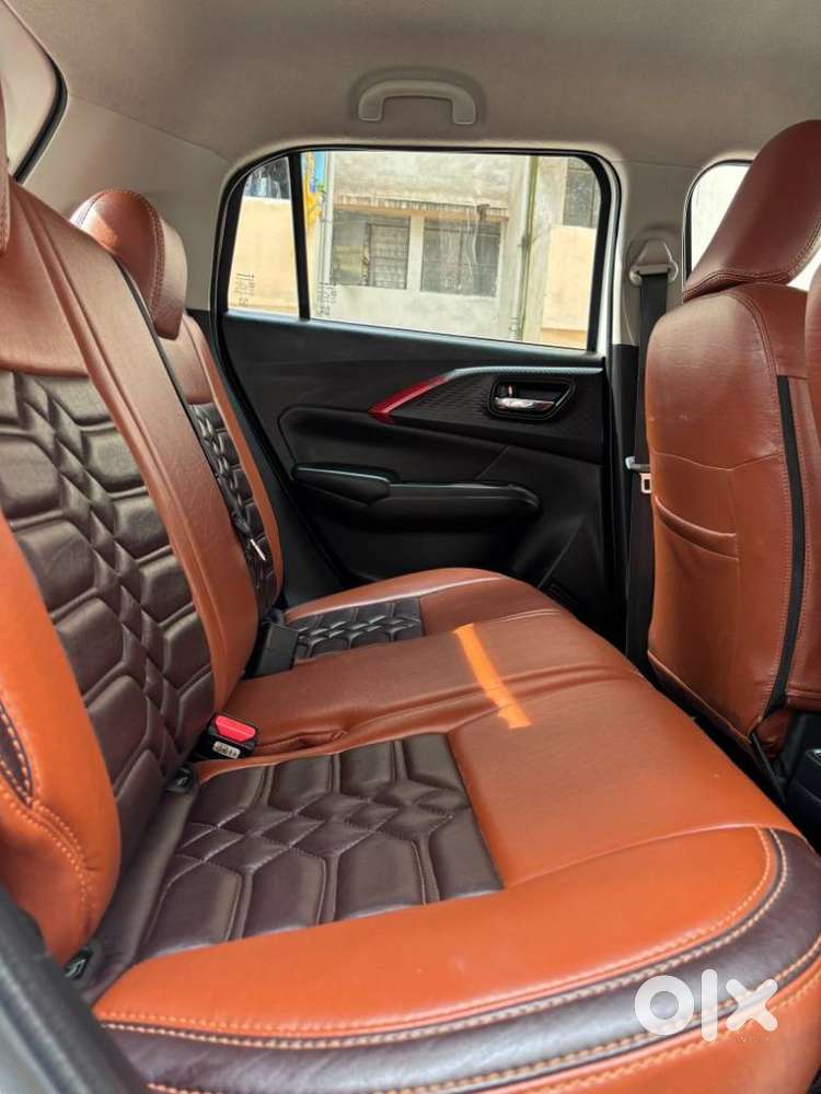 Maruti Suzuki Swift 1.2 Vxi (o), 2024, Petrol