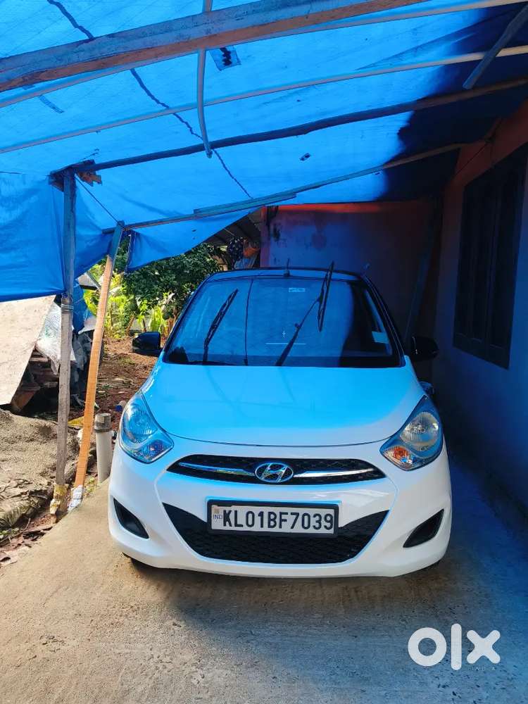 Hyundai I10 2012 Petrol 43800 Km Driven