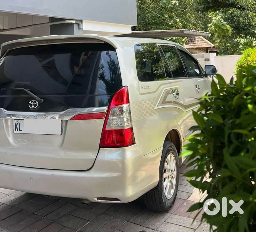 Toyota Innova 2.5 G (diesel) 7 Seater, 2009, Diesel