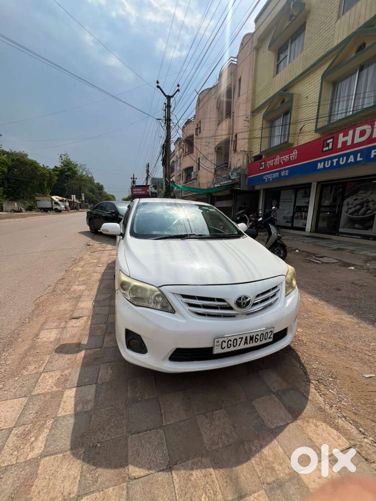 Toyota Corolla Altis 2013