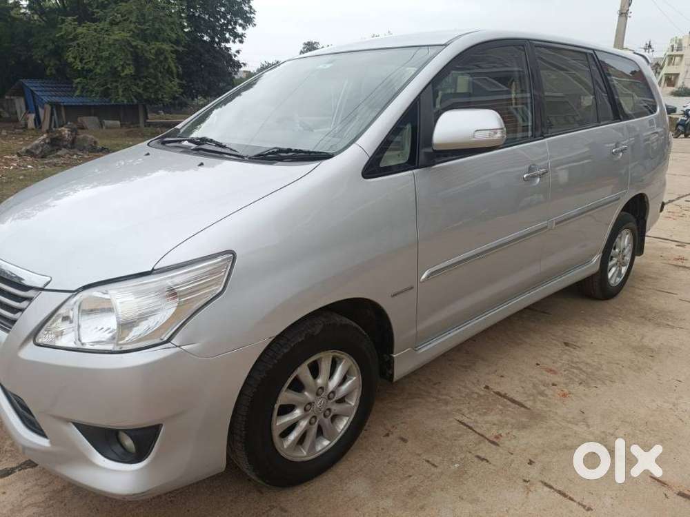Toyota Innova, 2013, Diesel