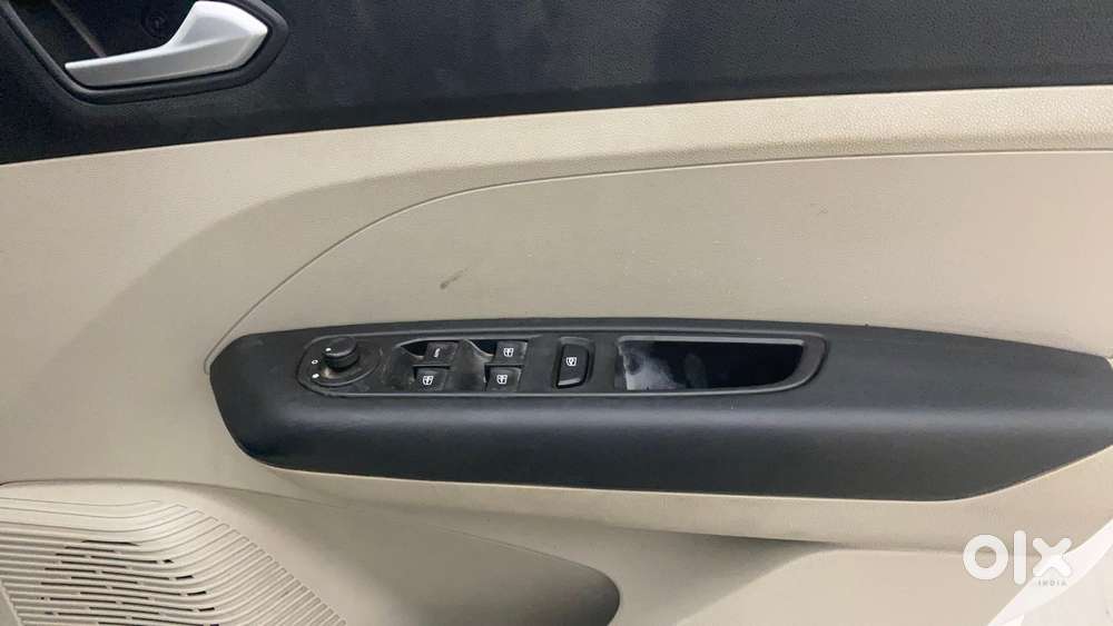 Renault Triber Rxz Easy-r Amt, 2022, Petrol