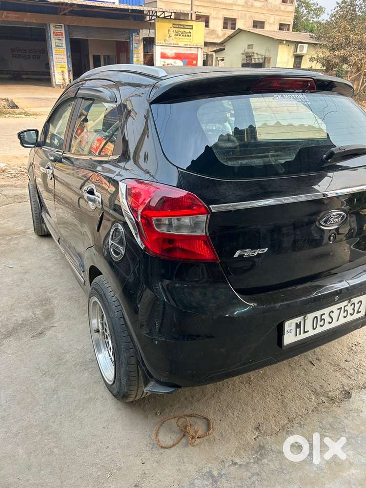 Ford Figo 2018 Petrol 45000 Km Driven Titanium