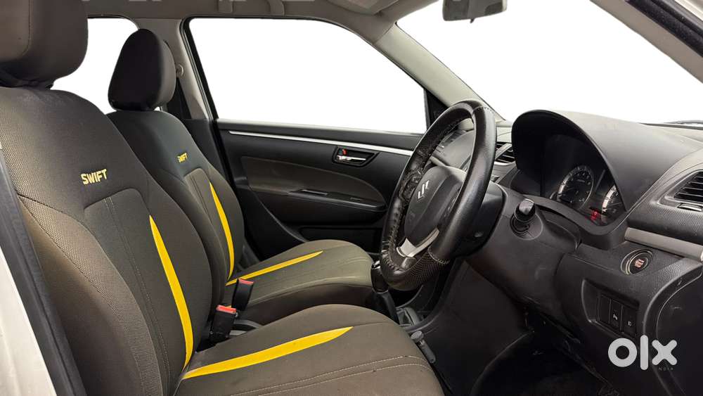 Maruti Suzuki Swift Zxi, 2015, Petrol