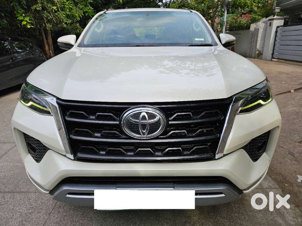 Toyota Fortuner 4x2 At 2.8 Diesel, 2022, Diesel