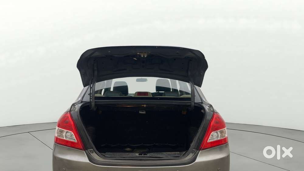 Maruti Suzuki Swift Dzire Zxi 1.2, 2016, Petrol