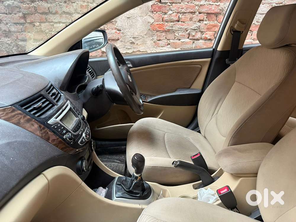 Hyundai Verna Fluidic 2012