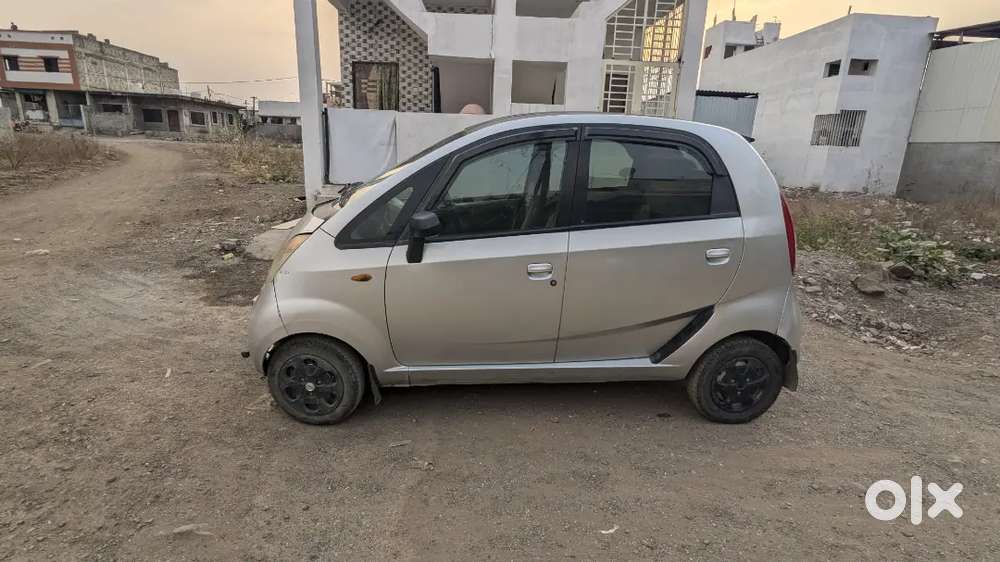 Full Condition Ac Chilled And Insurance Paper Clear Number Plat Hsrx