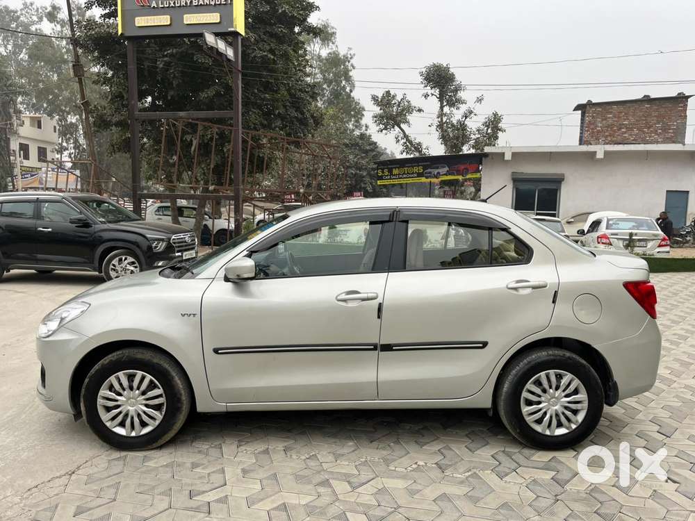 Maruti Suzuki Dzire 2017-2020 1.2 Vxi Amt, 2019, Petrol