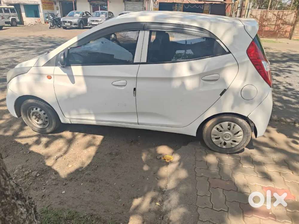 Hyundai Eon 0.8 Era Plus 2012 Petrol Manual