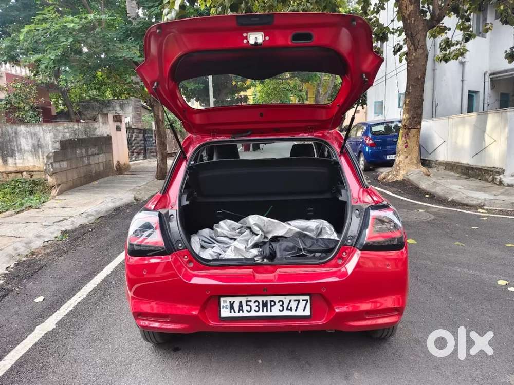 Maruti Suzuki Swift Vxi, 2025, Petrol