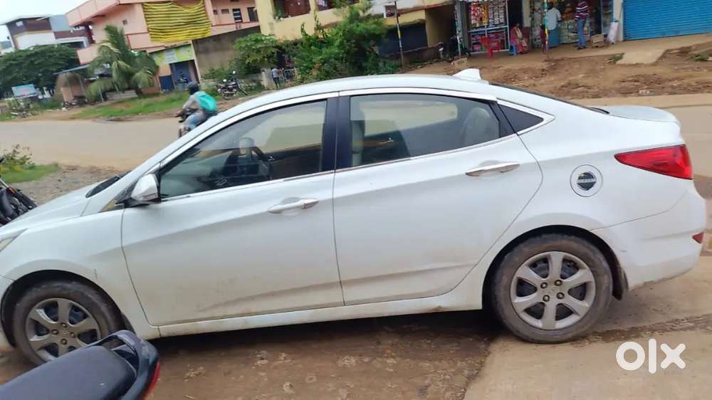 Hyundai Verna Crdi 1.6 Diesel 2013 Goa Passing
