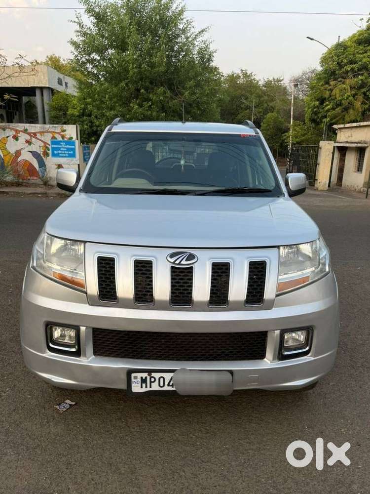 Mahindra Tuv 300 T8, 2017, Diesel