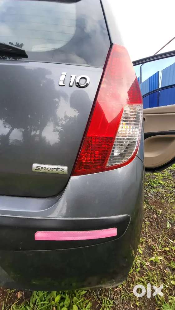 Hyundai I10 Sportz 2010 Petrol Automatic
