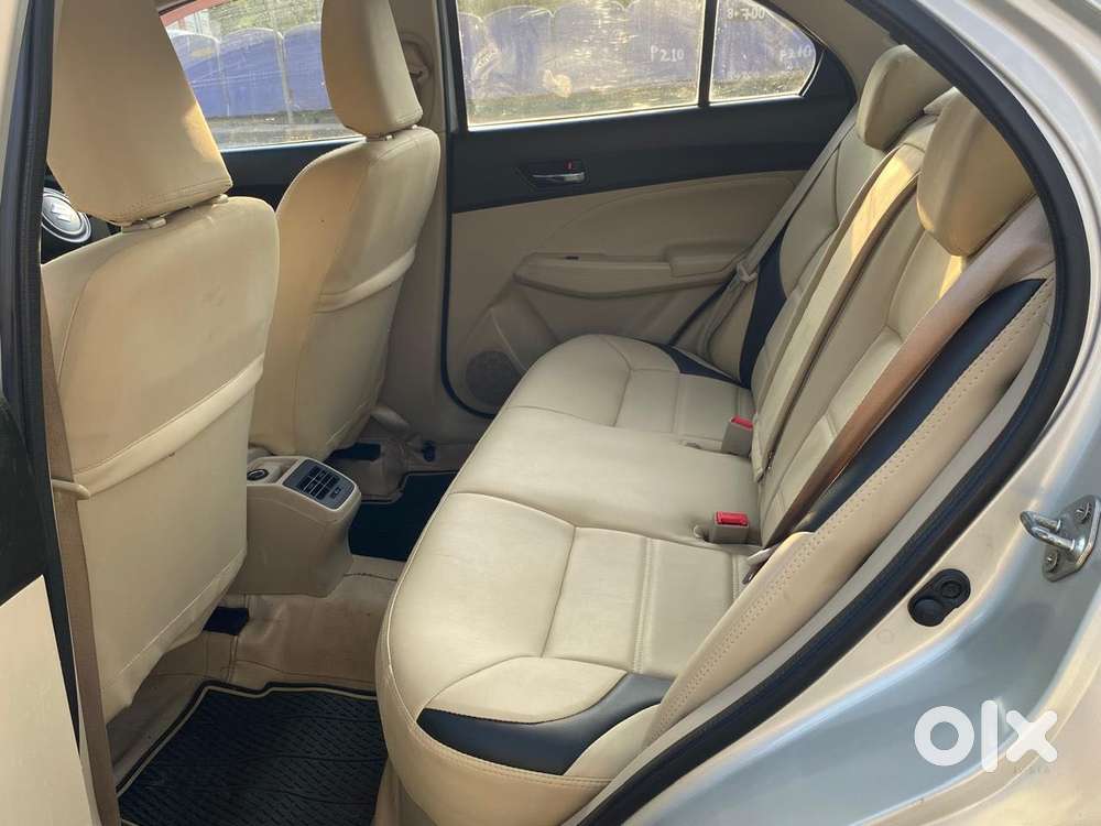 Maruti Suzuki Swift Dzire Amt Vxi, 2017, Petrol