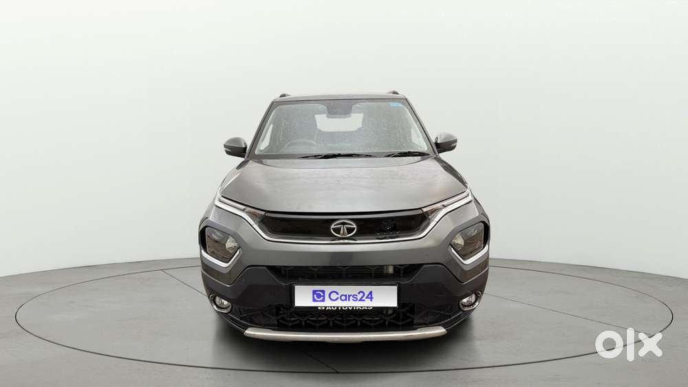 Tata Punch Accomplished Dazzle Amt Sunroof, 2023, Petrol