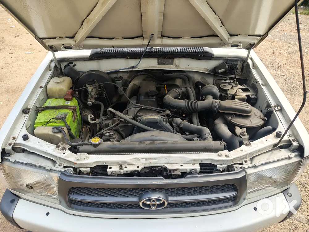 Toyota Qualis 2001 Diesel 1st Owner Well Maintained Showroom Condition