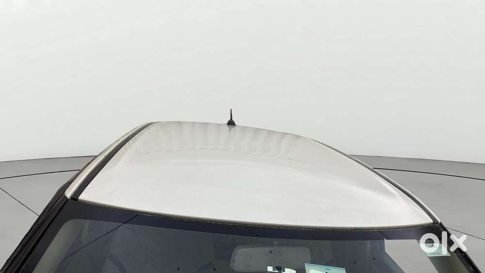 Maruti Suzuki Swift Dzire Vxi Optional, 2016, Petrol