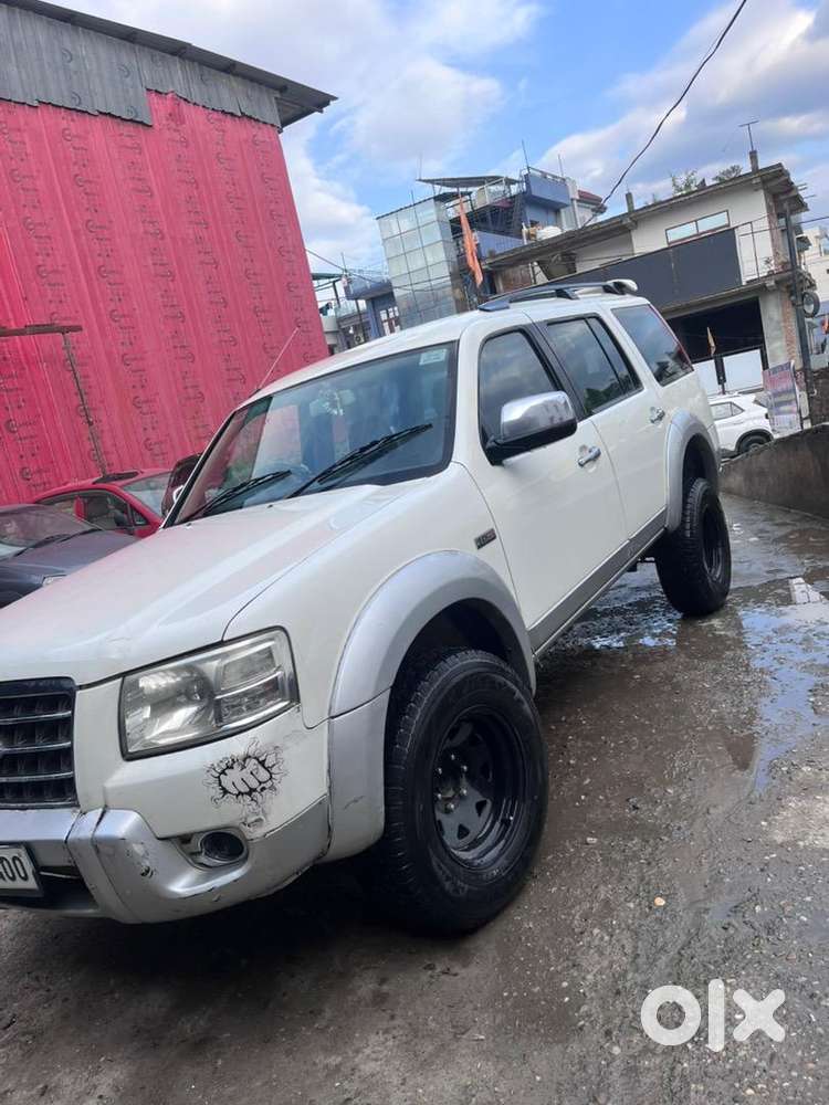 Ford Endeavour 2009 Diesel 100000 Km Driven