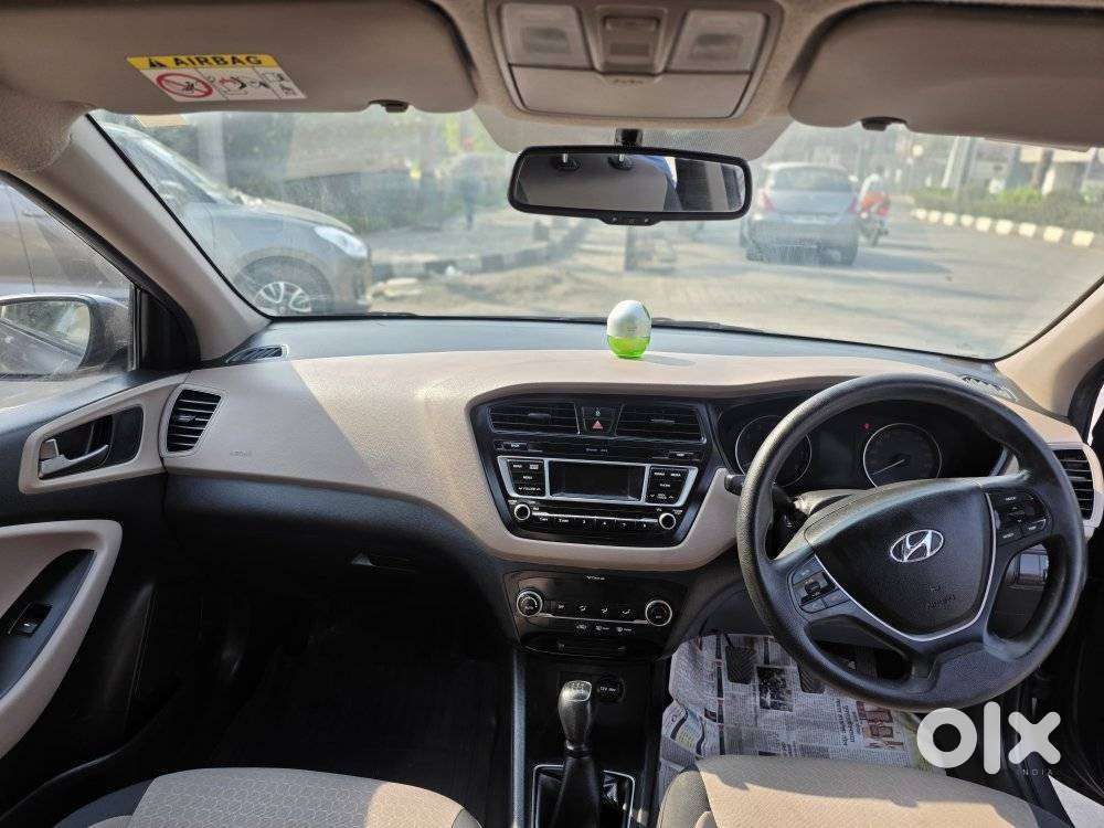 Maruti Suzuki Swift 2011-2014 Vxi, 2013, Petrol